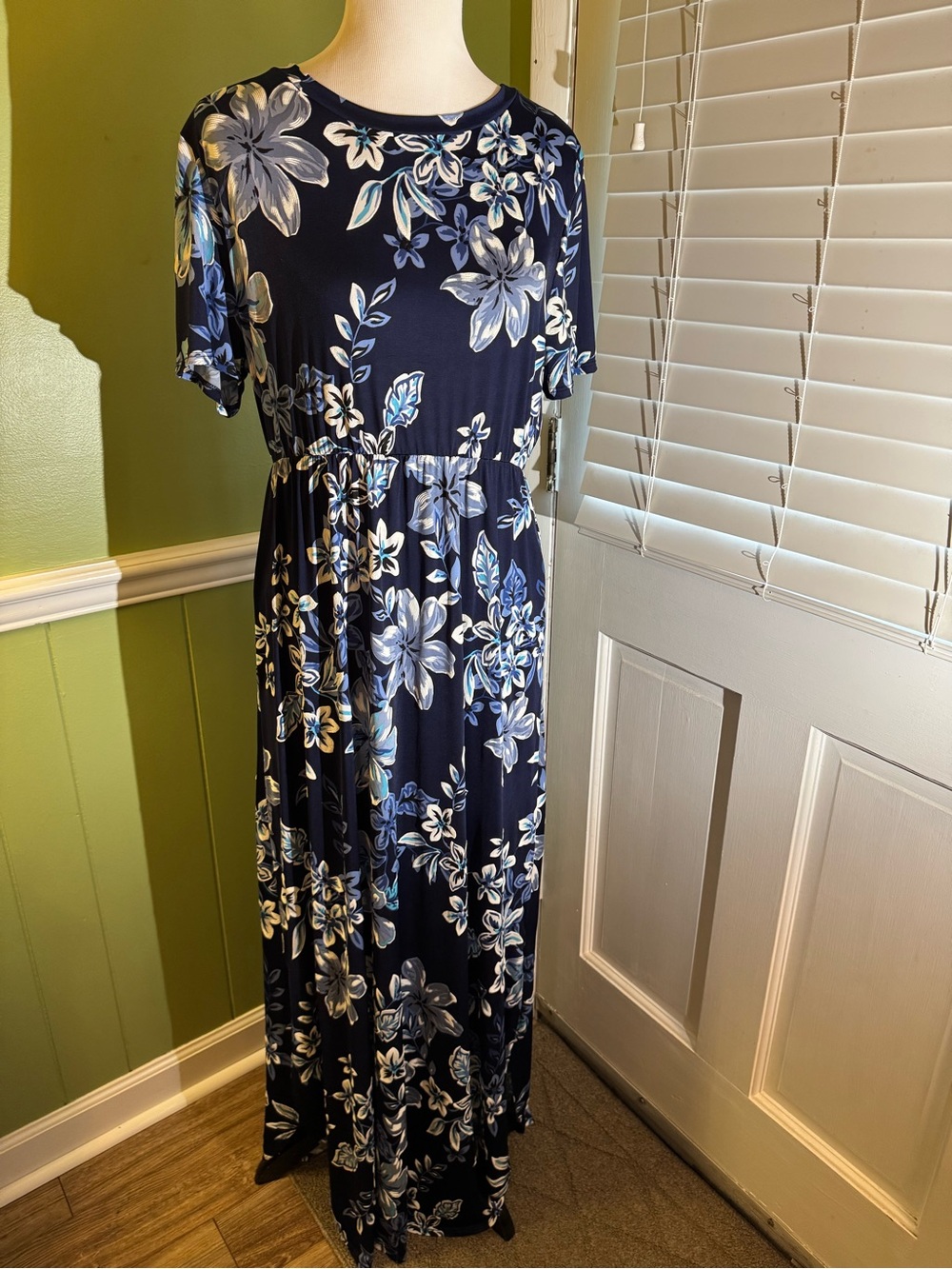 Pink Coconut Boutique Maxi Dress
